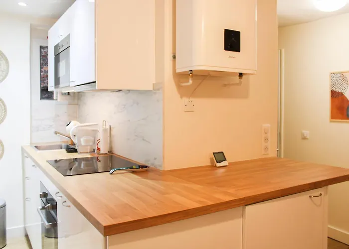 Apartmán Bright With Balcony Quiet Location Paříž